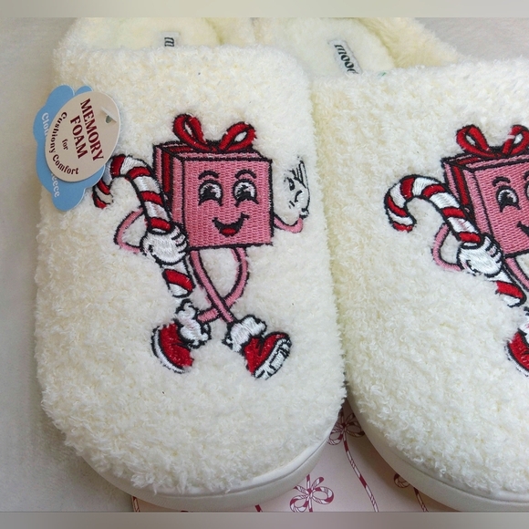 MOODPOP SLIPPERS - Picture 3 of 7